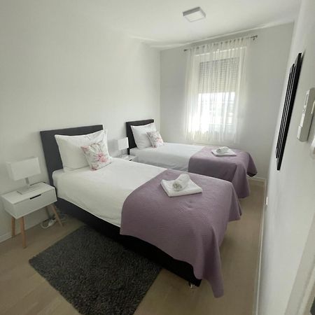 New Modern Apt Near Old Town - Private Parking زادار المظهر الخارجي الصورة
