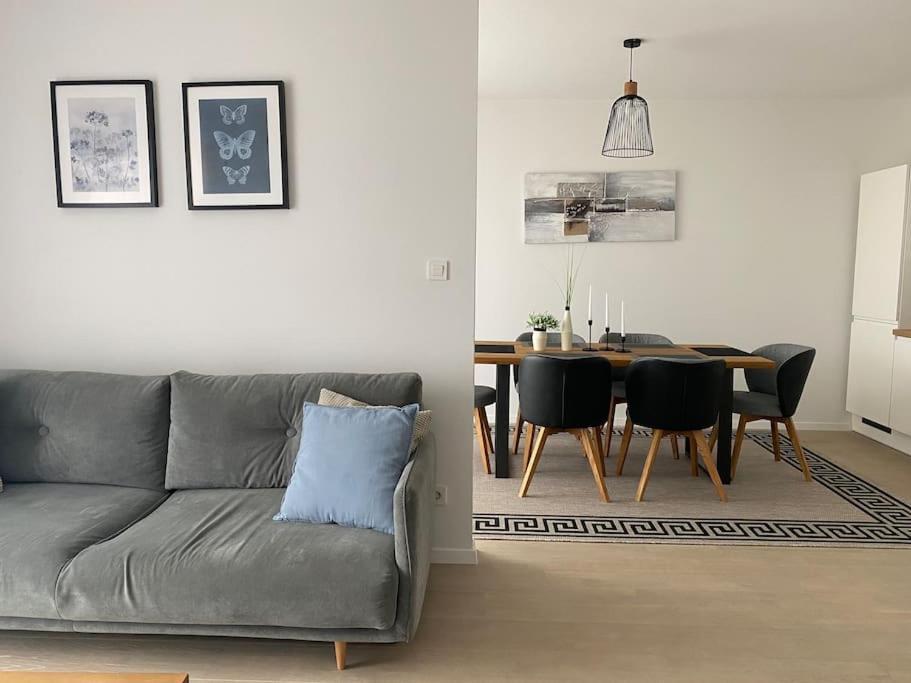 New Modern Apt Near Old Town - Private Parking زادار المظهر الخارجي الصورة