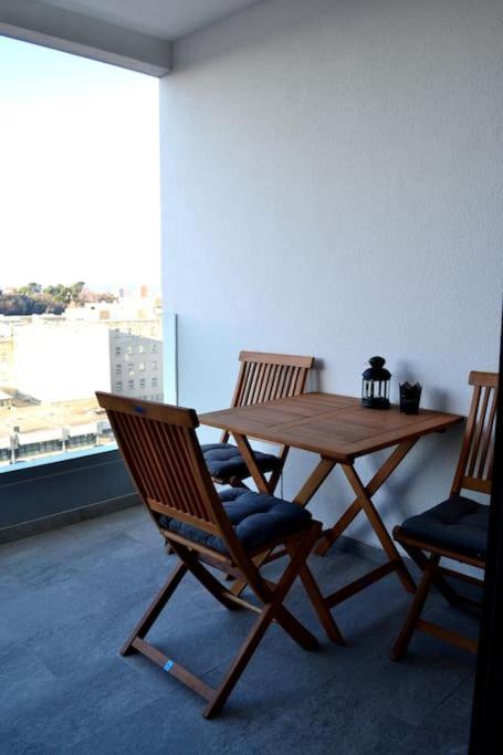 New Modern Apt Near Old Town - Private Parking زادار المظهر الخارجي الصورة