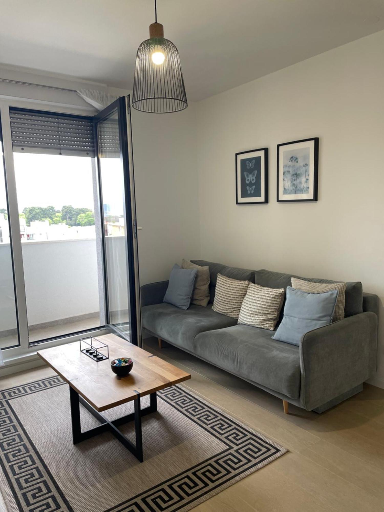 New Modern Apt Near Old Town - Private Parking زادار المظهر الخارجي الصورة